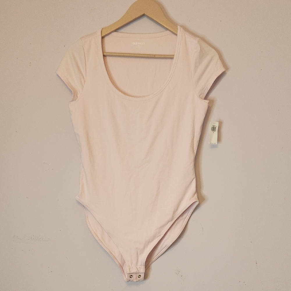 Old Navy Women's Light Pink Bodysuit Top, size M